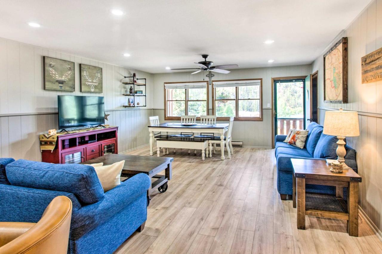 Main St Red River Ski Condo With Mountain View! Экстерьер фото