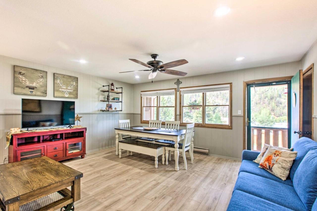 Main St Red River Ski Condo With Mountain View! Экстерьер фото